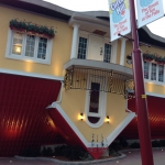 Upside Down House in Niagara Falls