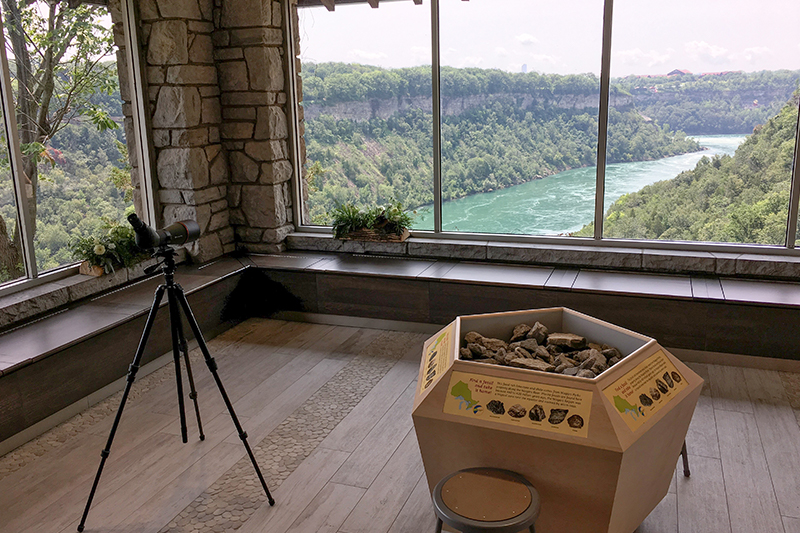 Science Sundays at Niagara Glen Nature Centre